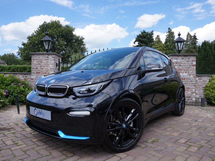 BMW i3s